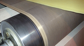 Тефлоновая ткань на утюге для сварки