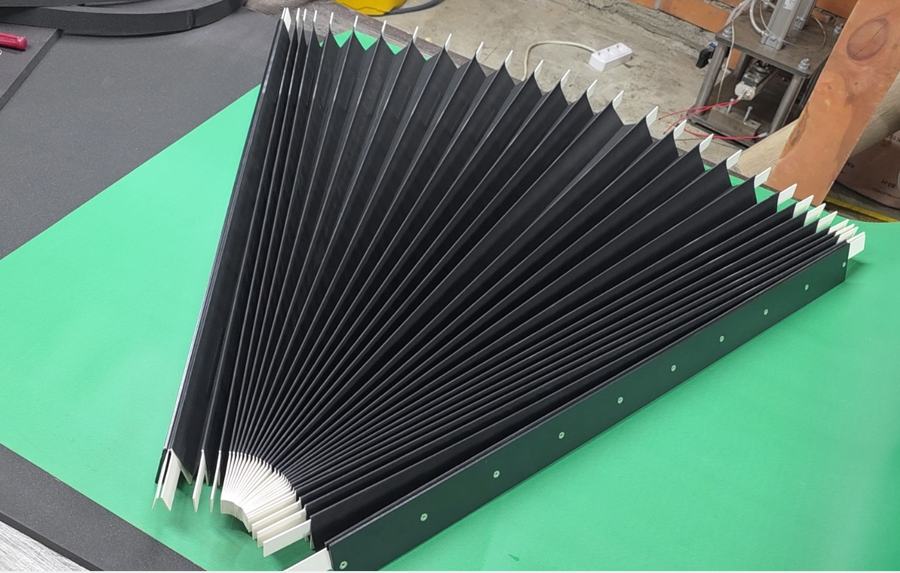 Плоская гофрозащита для ЧПУ Lmin/Lmax (340/4950мм)